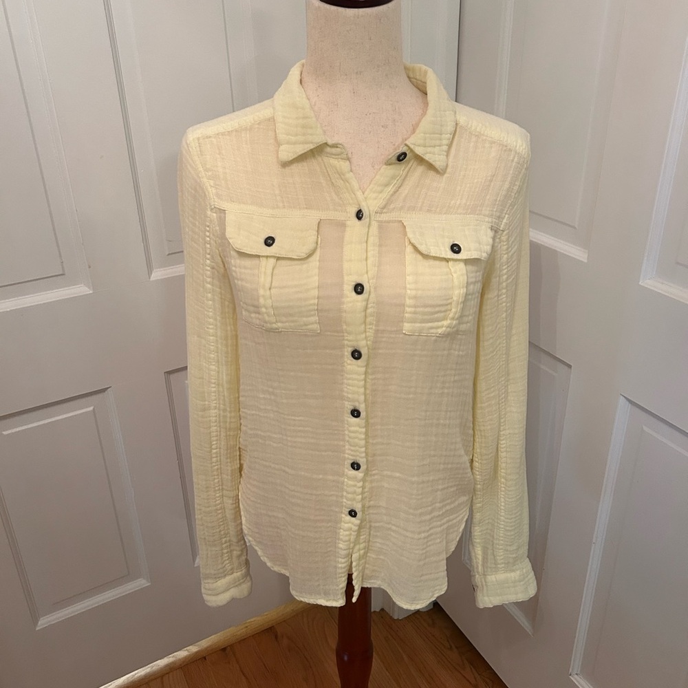 FREE PEOPLE | WE THE FREE‎ Gauze Button Down Shirt Women Small Pale Yellow